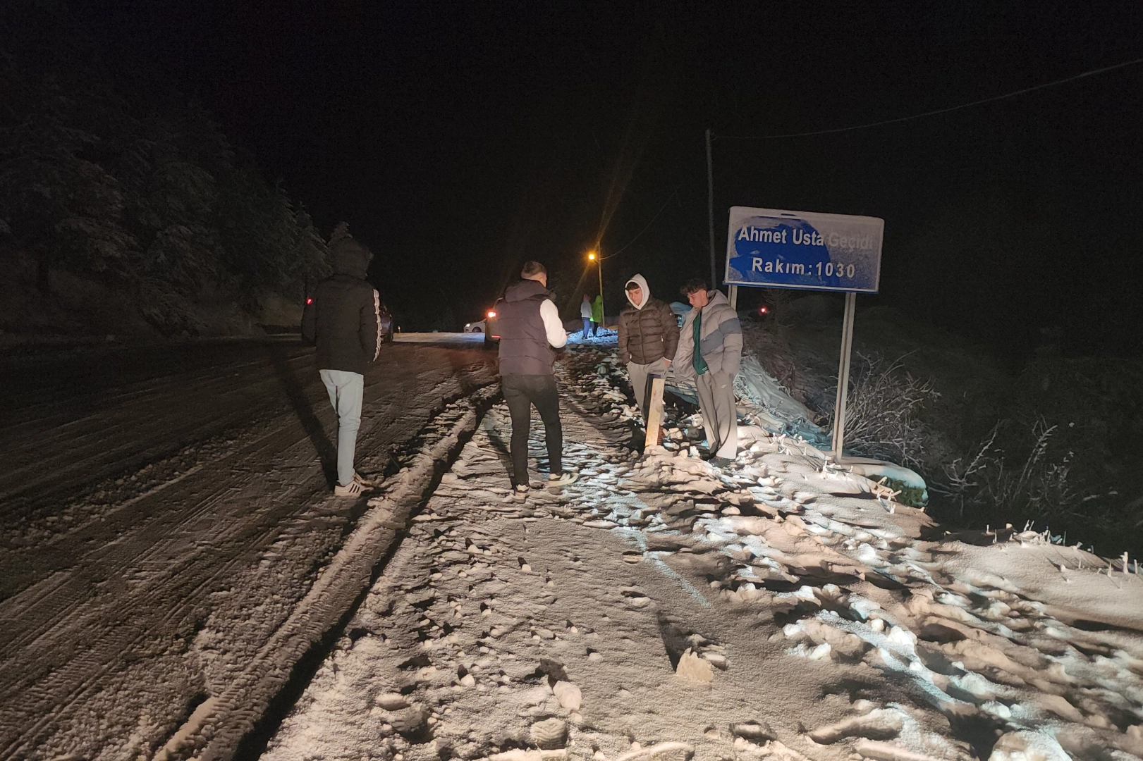 Karabük'ün yüksek kesimlerinde kar yağışı arttı