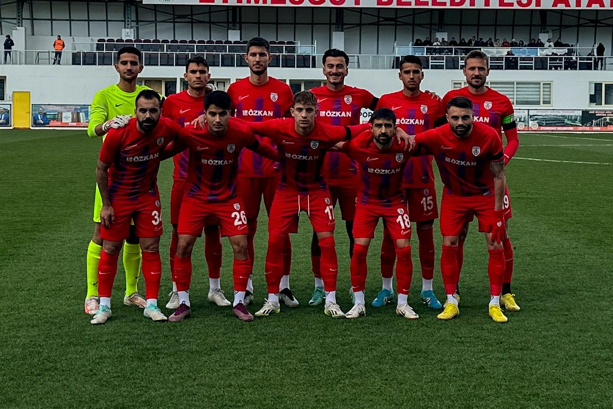 Kırmızı Şeytanlar, Ankaraspor'a mağlup oldu haberinin görseli