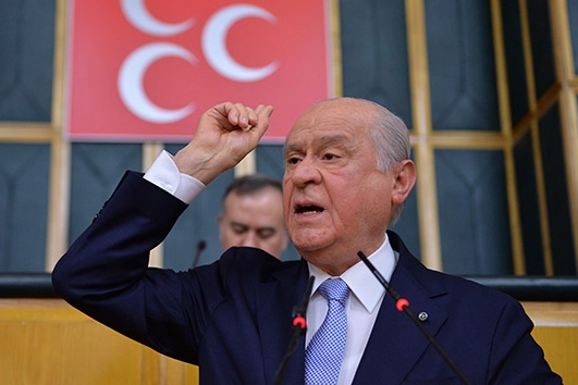 MHP lideri Devlet Bahçeli Genel Kurulu terk etti