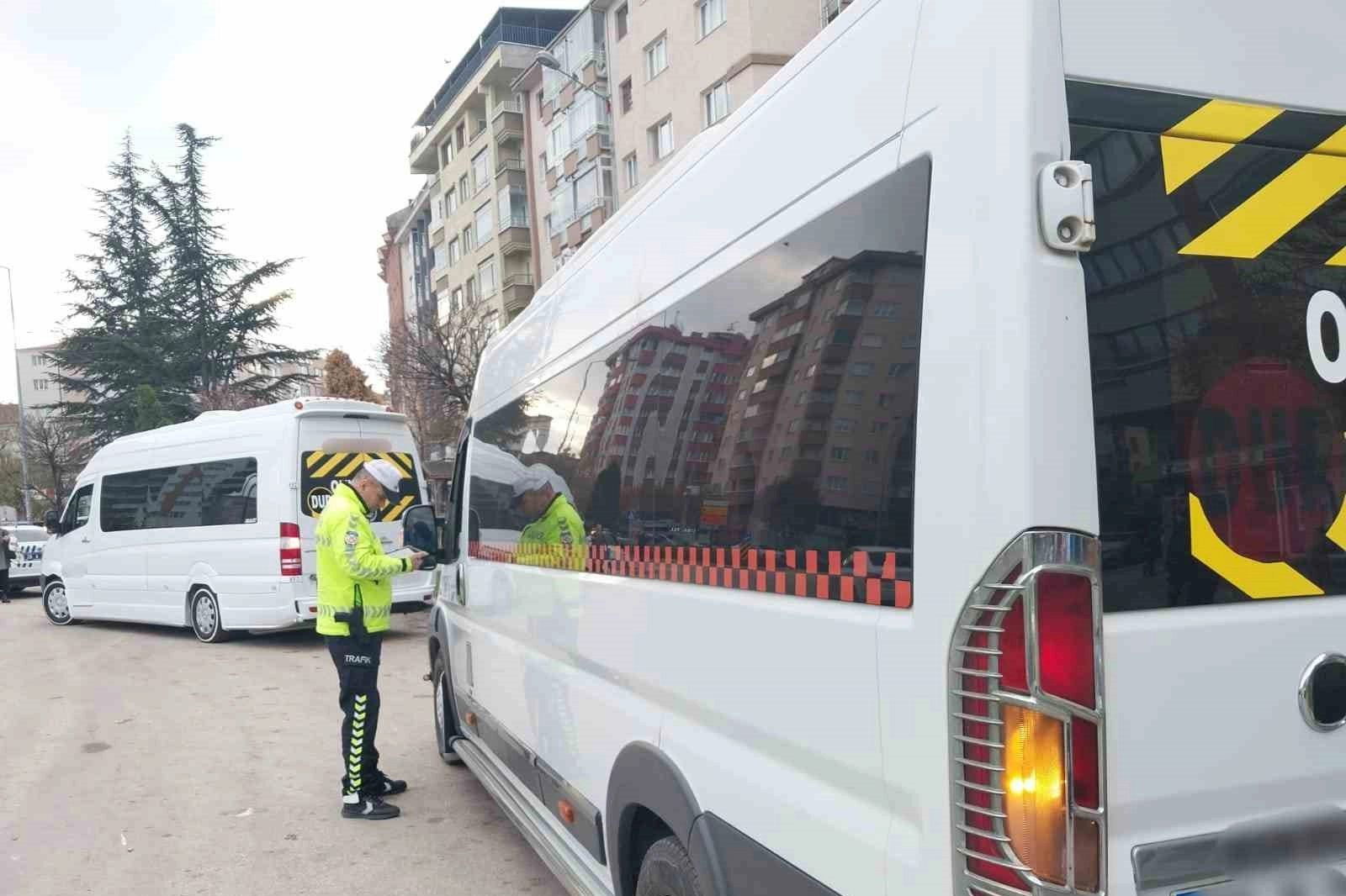 Eskişehir’de okul servis araçlarına sıkı denetim