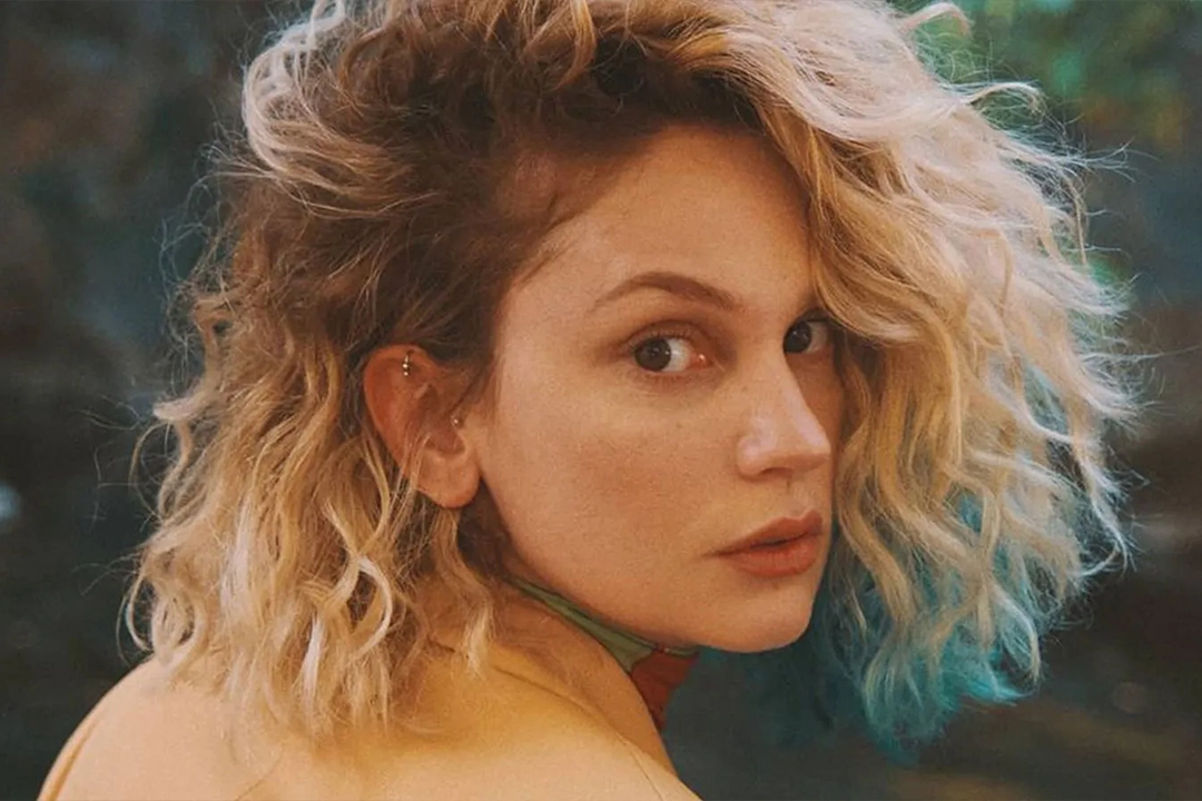 Oyunculuk alanındaki yeteneği ile adından söz ettiren Farah Zeynep Abdullah kimdir?