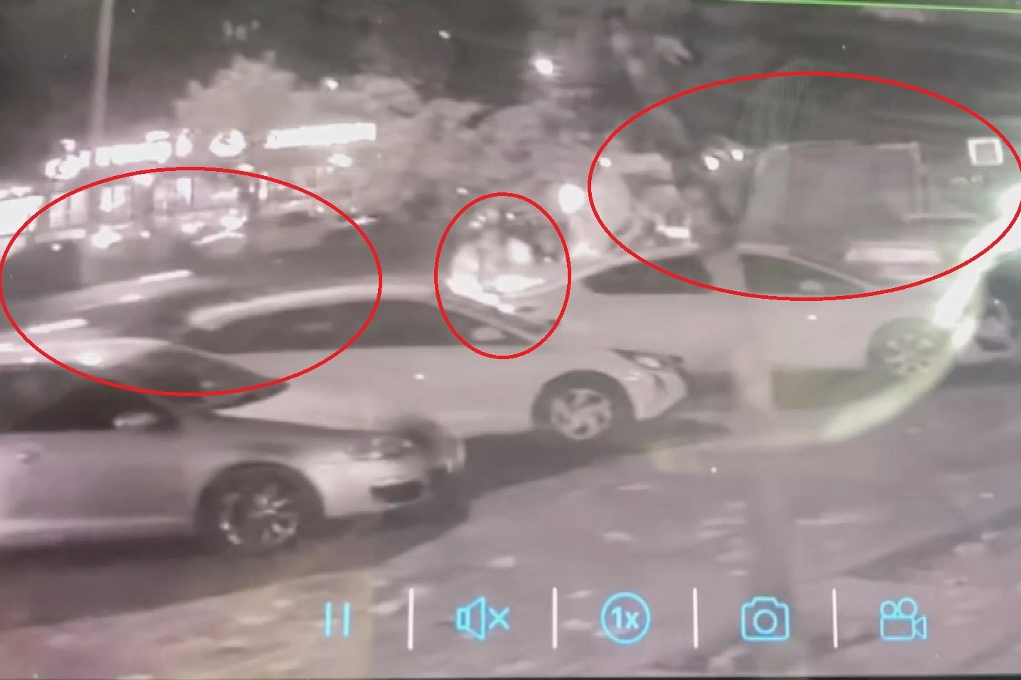 Diyarbakır'da feci kaza: Ticari taksi temizlik personeline çarptı haberinin görseli