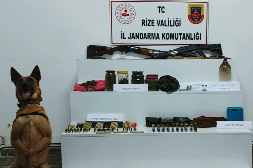 Rize'de silah kaçakçılarına geçit verilmedi: 3 gözaltı