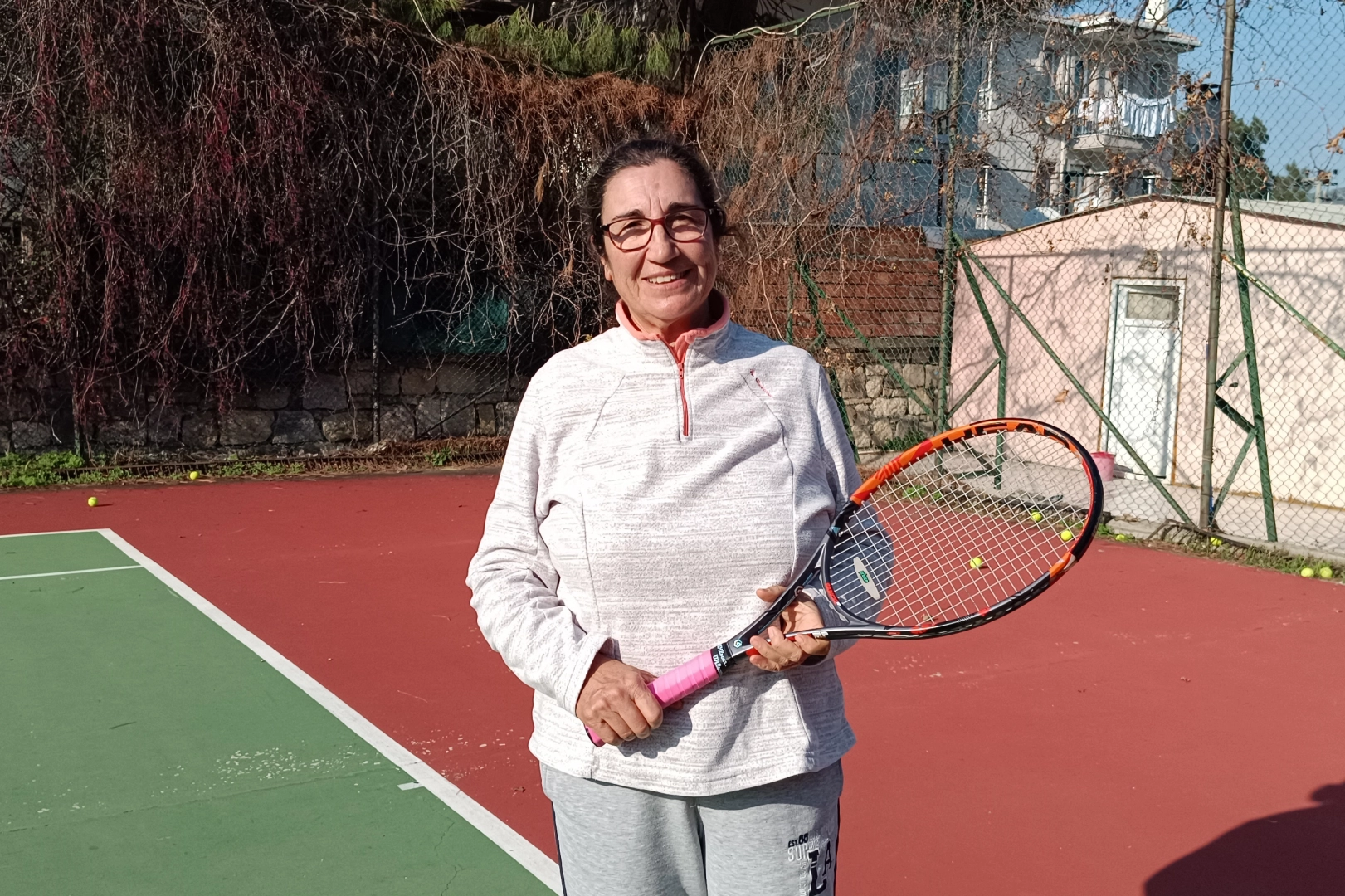 İzmir haber: 65 yaşında milli formaya uzandı haberinin görseli
