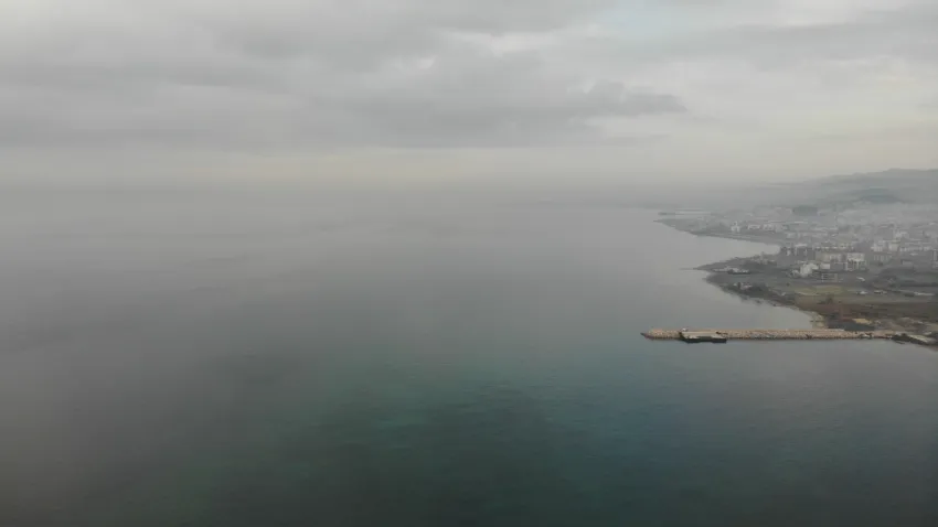 Çanakkale Boğazı tek yönlü gemi geçişlerine açıldı haberinin görseli
