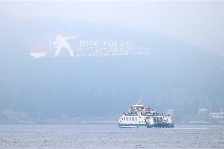 Çanakkale Boğazı transit gemi geçişlerine kapatıldı haberinin görseli