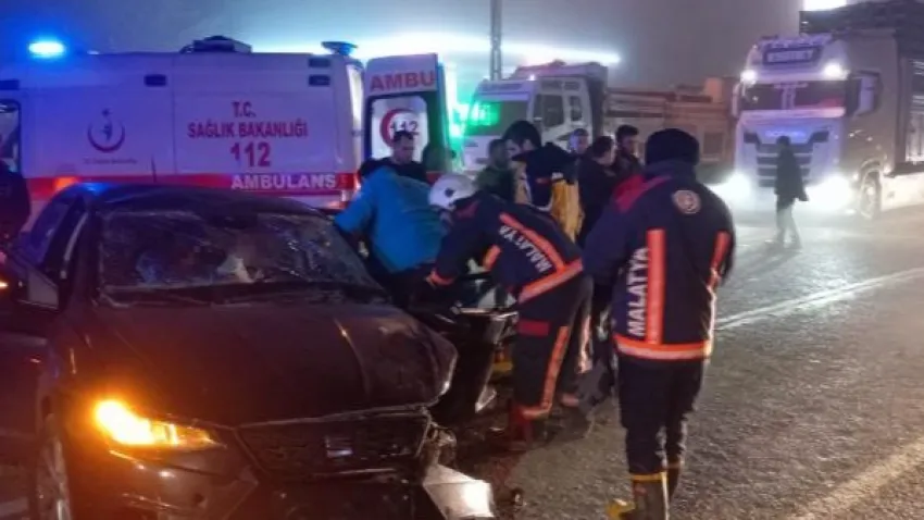 Malatya’da kaza: Ölü ve yaralılar var haberinin görseli