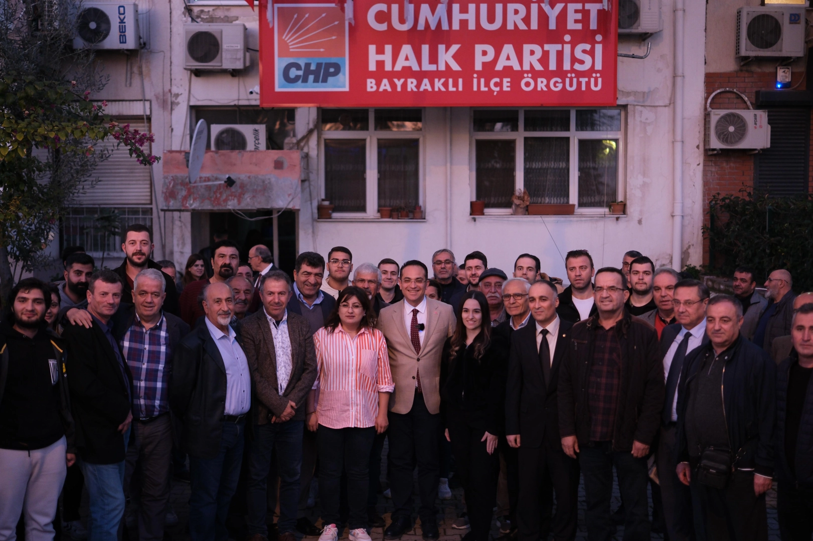 Olgun Atila: Değişimin en büyüğü yerelden genele gidenidir haberinin görseli
