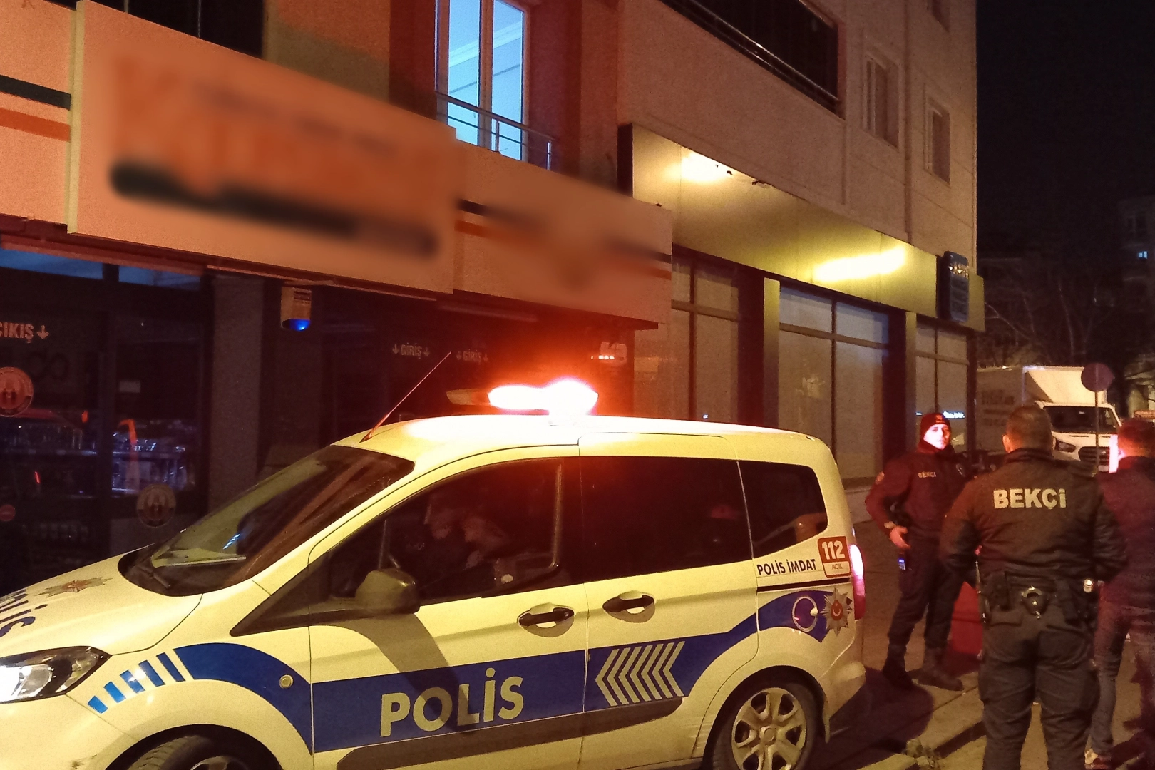 Tekirdağ'da cama çıkıp ateş açan şahıs bekçilere yakalandı haberinin görseli