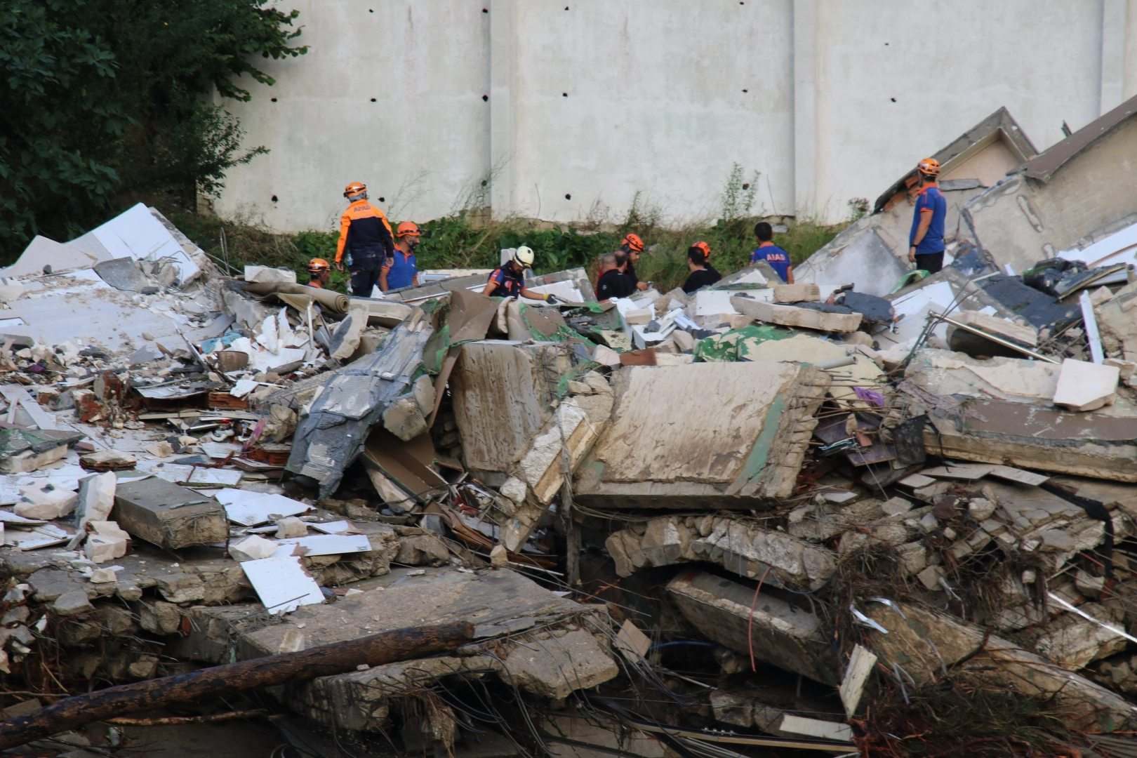 17 kişiye mezar olmuştu…Müteahhidin cezası belli oldu