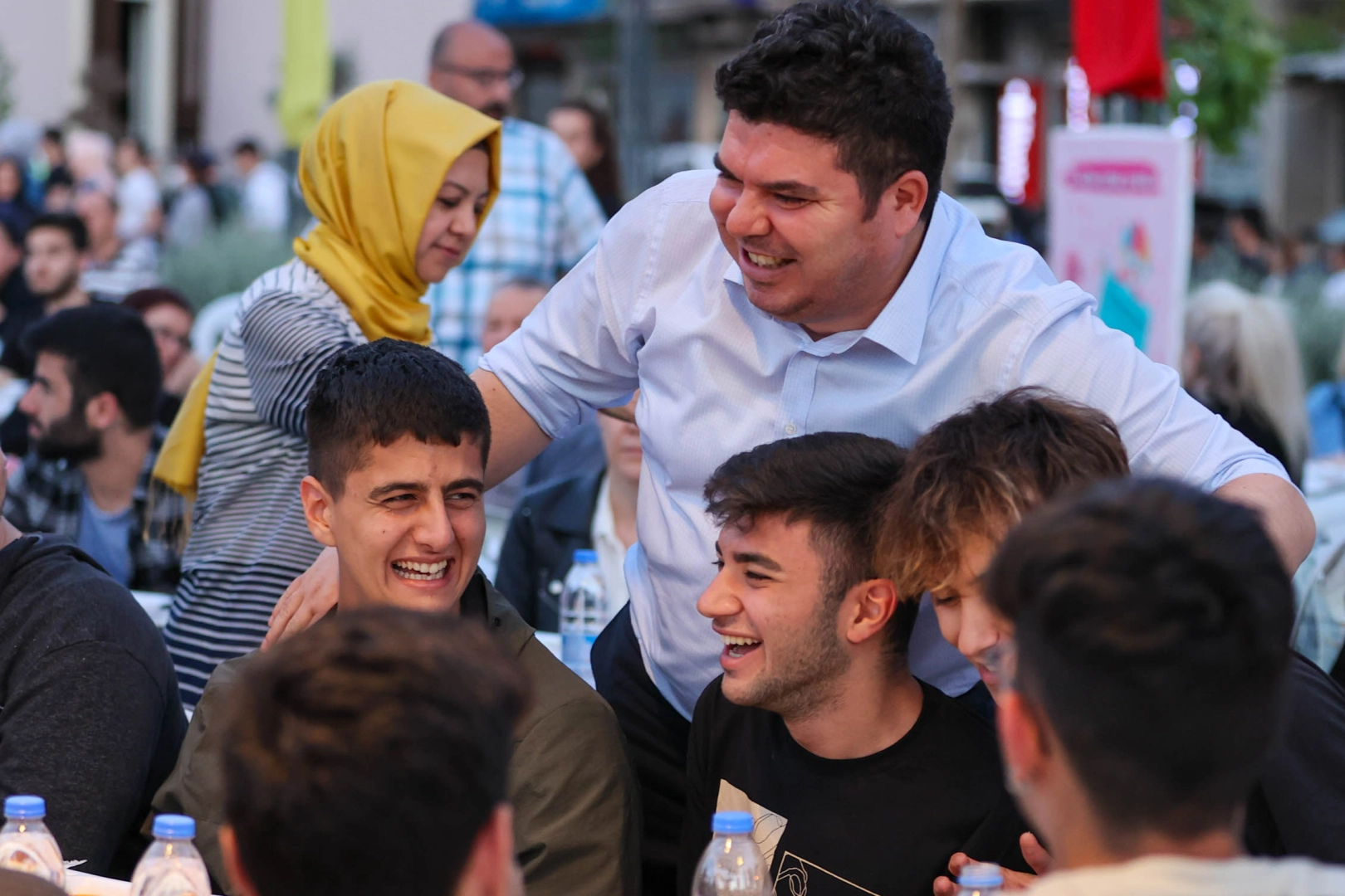  Buca Belediyesi'nden uygun fiyatlı lokanta