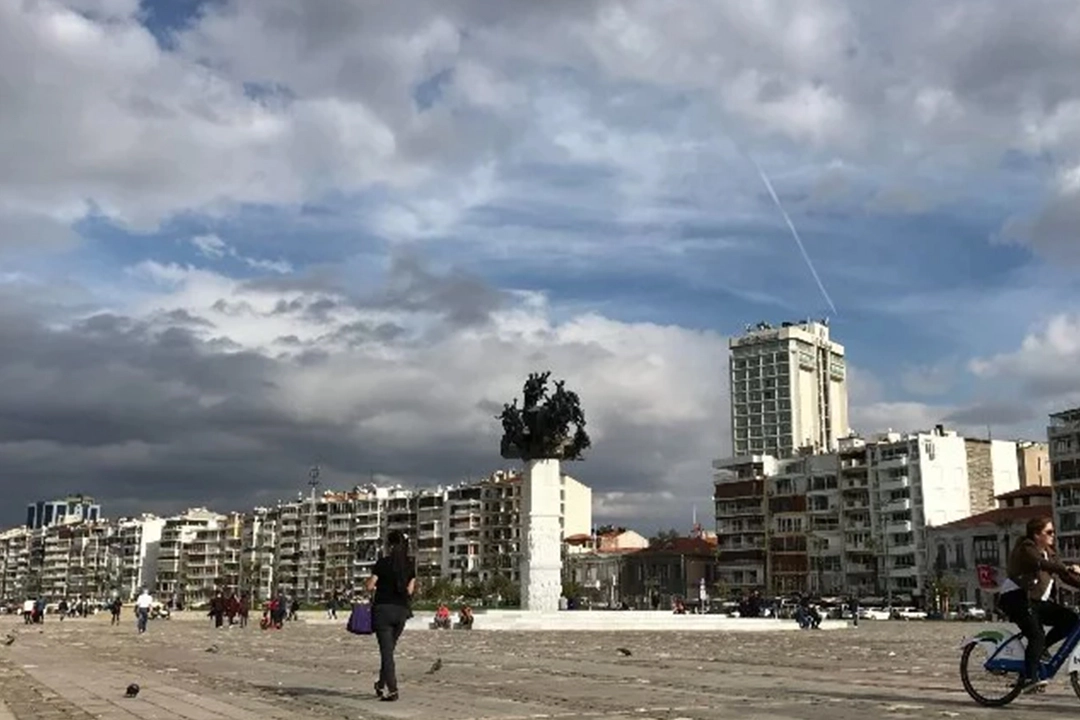 İzmir'de bugün hava nasıl olacak? İşte saatlik hava durumu 04.01.2024