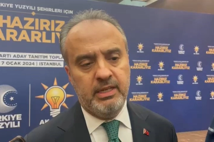 AK Partili Alinur Aktaş: Bu belediyenin bir kuruşunda bile tüyü bitmemiş yetimin hakkı var haberinin görseli