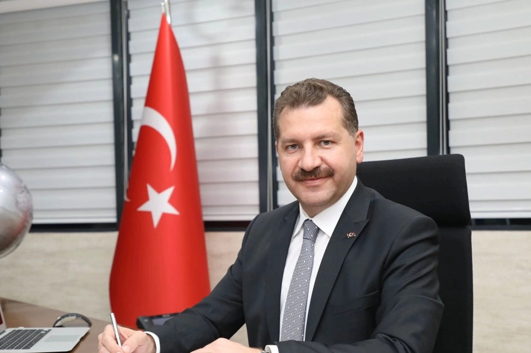Yücel Yılmaz kimdir? AK Parti Balıkesir Belediye Başkan adayı Yücel Yılmaz kaç yaşında? haberinin görseli