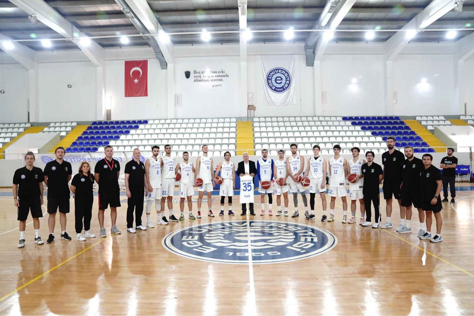 EÜ Gençlik ve Spor Kulübü bünyesinde başarılı sporcular yetişiyor