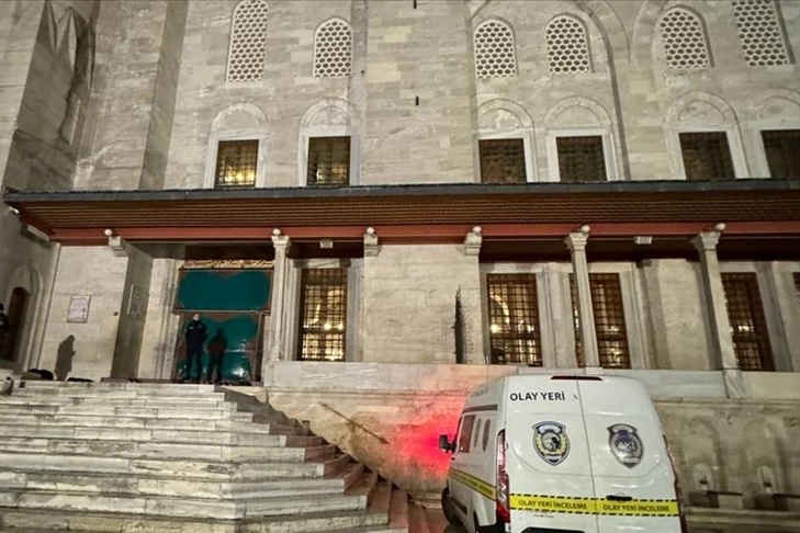 Fatih'te imamı bıçaklayan saldırgan tutuklandı haberinin görseli
