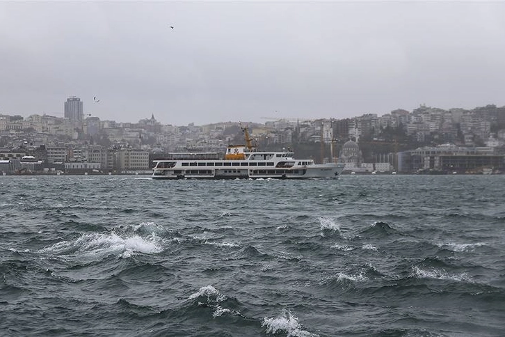 İstanbul'da deniz otobüsü seferleri iptal edildi