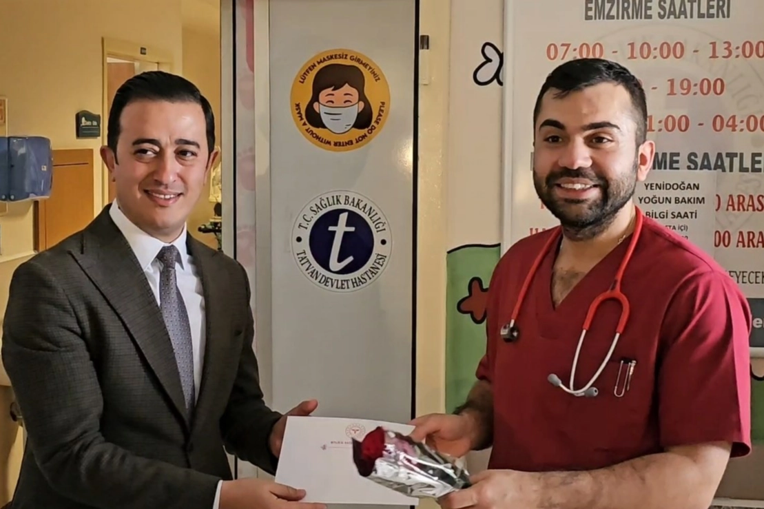 Bitlis’e atanan doktorlara gülümseten sürpriz haberinin görseli