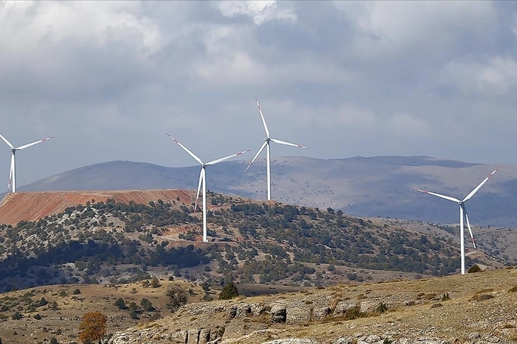 Rüzgardan elektrik üretimine rekor haberinin görseli