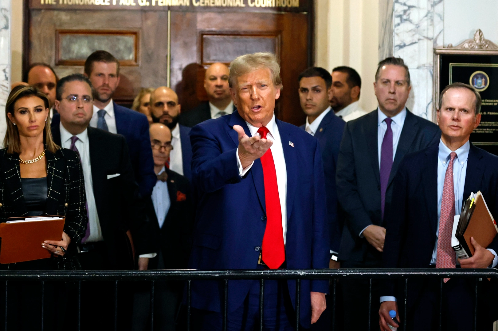 Donald Trump, bir kez daha hakim karşısında haberinin görseli