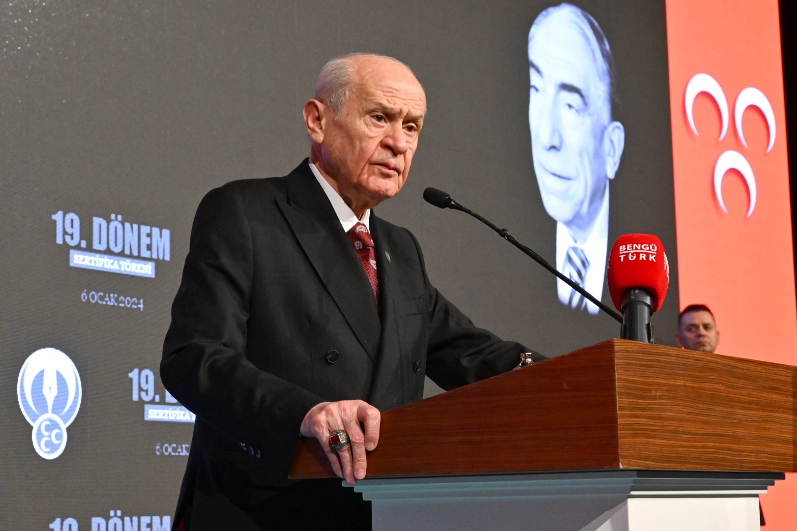 Devlet Bahçeli'nin Tire talebi: Cumhur İttifakı MHP'li adayı destekleyecek