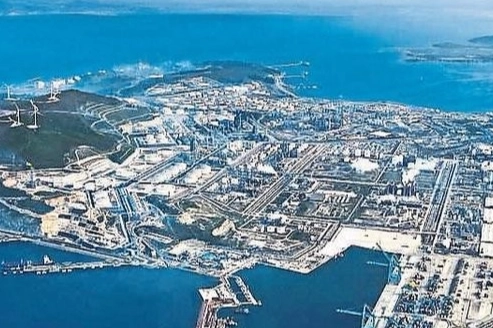 İzmir haber: İş kazasında hayatını kaybeden işçi toprağa verildi haberinin görseli