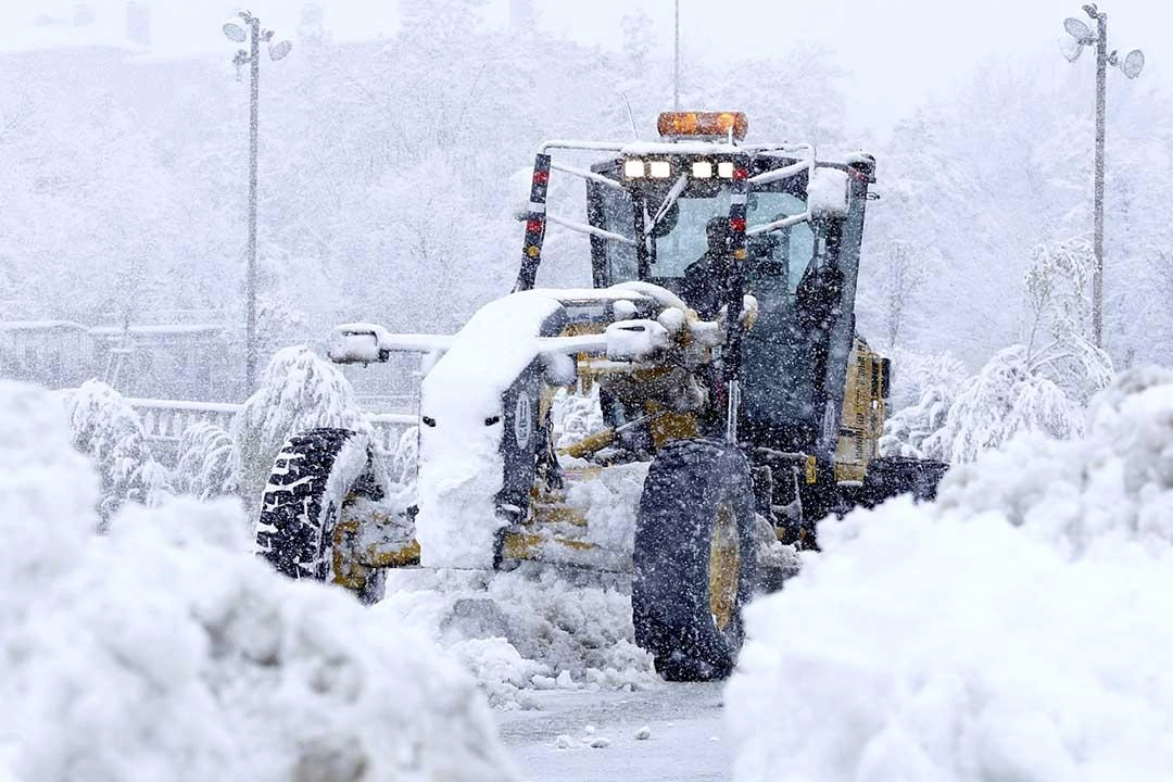 Kocaali-Hendek yolu ulaşıma kapatıldı