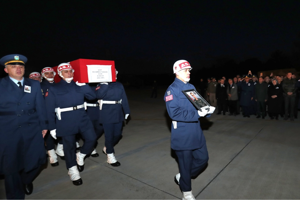 Şehit Muhammed Tunahan Evcin’in naaşı Eskişehir’e getirildi haberinin görseli