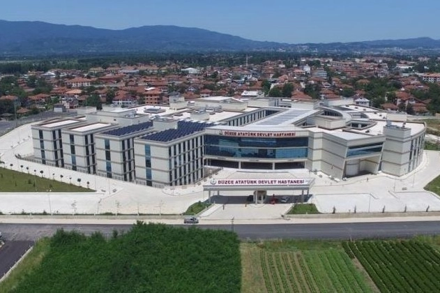 Düzce'de rekor seviyede hastaya bakıldı haberinin görseli