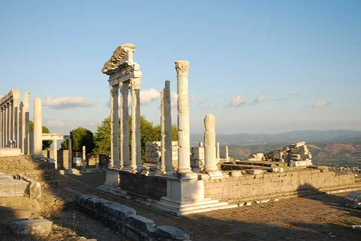 Antik kente komşu: UNESCO kentinin tarım arazilerine maden!