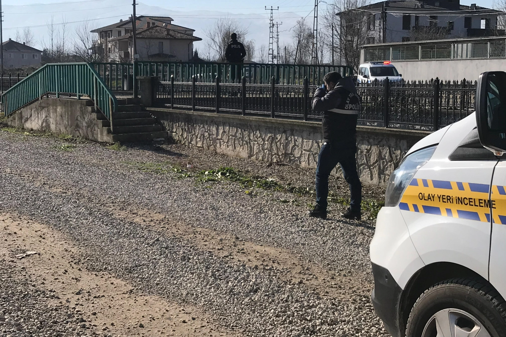 Sakarya’da miras kavgası: Akrabasını silahla vurdu haberinin görseli
