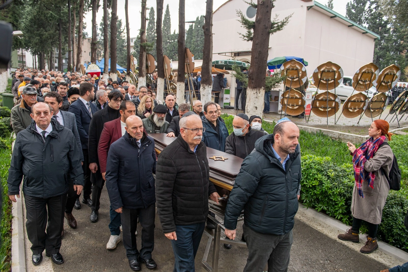 Atatürk hayranı Hanri Benazus son yolculuğuna uğurlandı