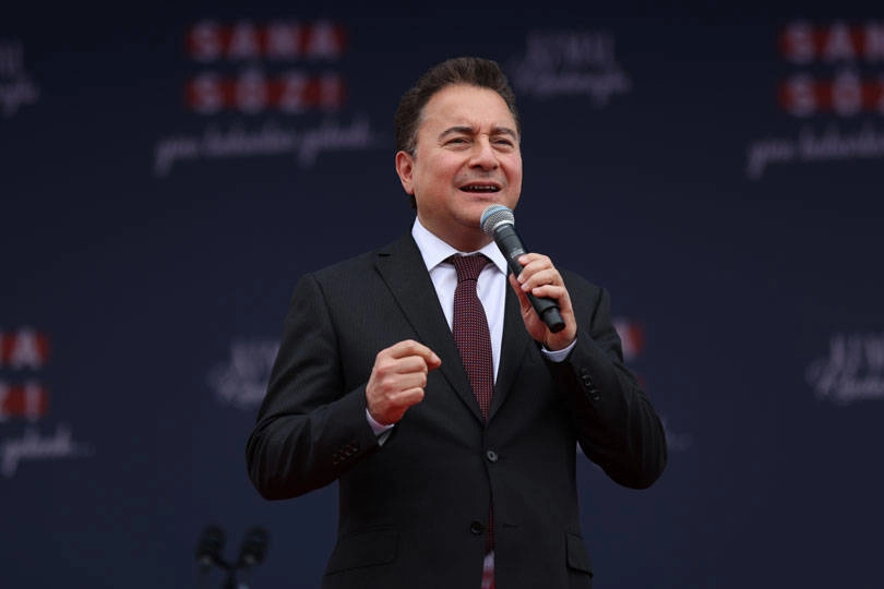 Ali Babacan İzmir’e geliyor: İşte saat saat programı… haberinin görseli
