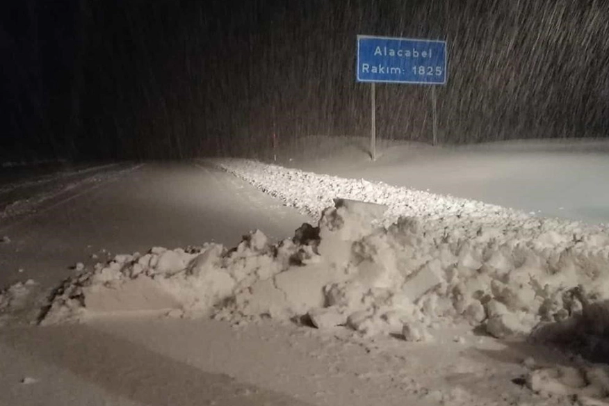 Antalya-Konya karayolu kara teslim