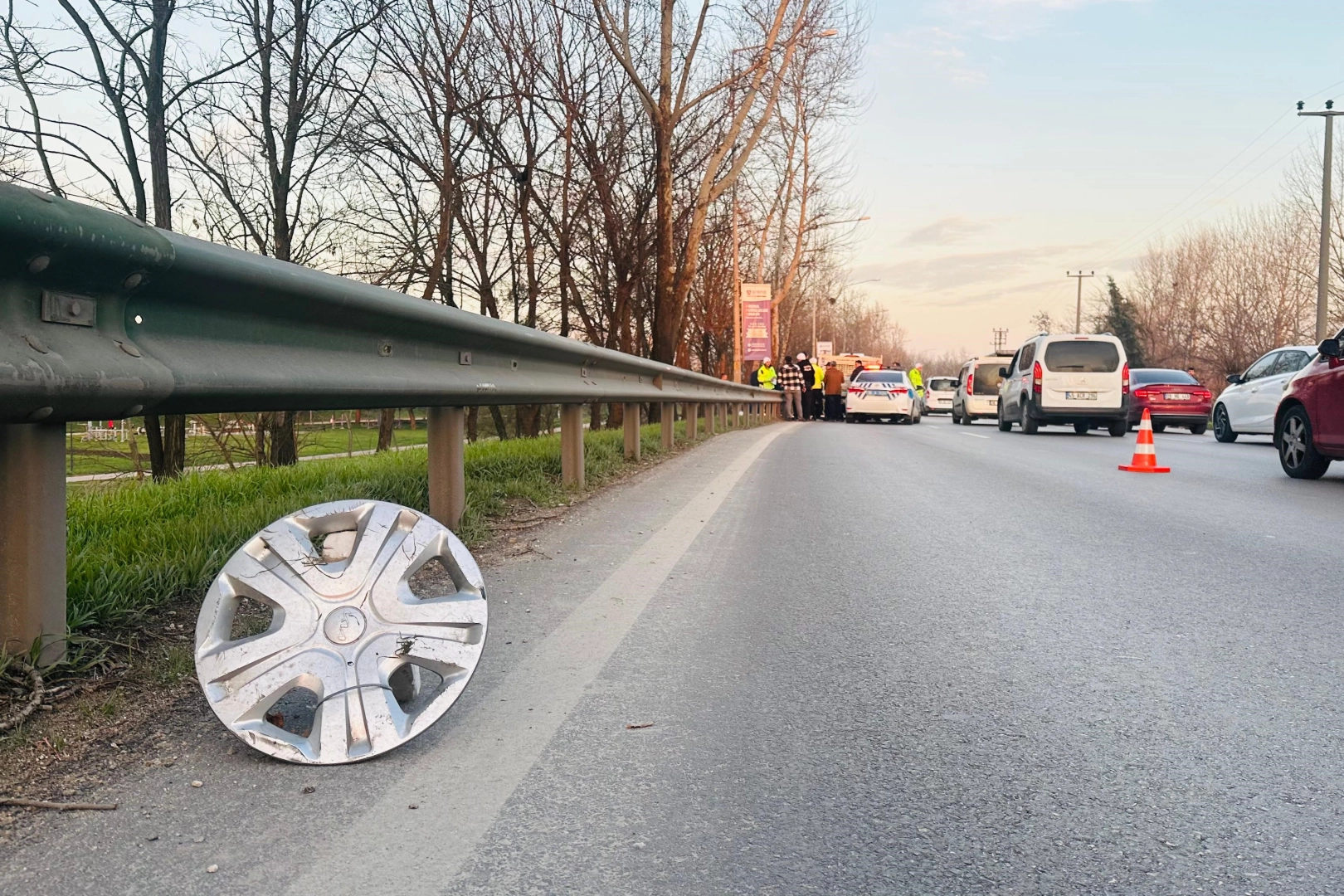 Bursa’da feci kaza: Bariyer ile kamyonet arasına sıkışan sürücü hayatını kaybetti