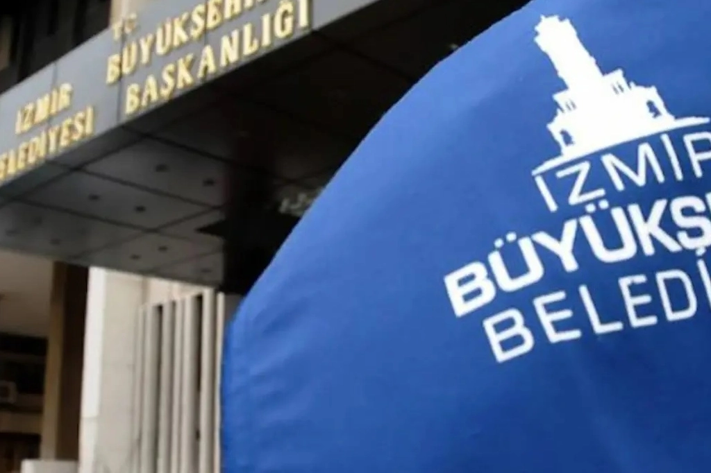 Büyükşehir’de ayrılık: Genel müdür istifa etti yerine o isim geldi