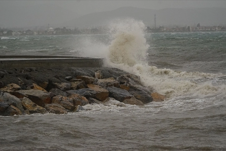 Meteoroloji'den Ege için fırtına uyarısı haberinin görseli