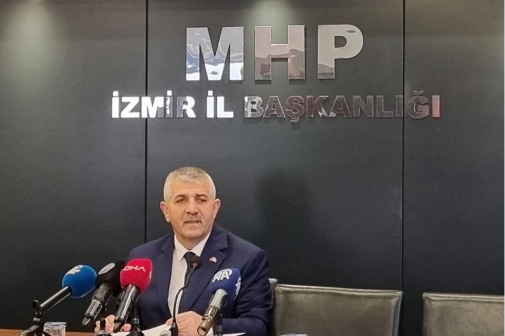 MHP’li Şahin: CHP, İzmir’e çelme taktı