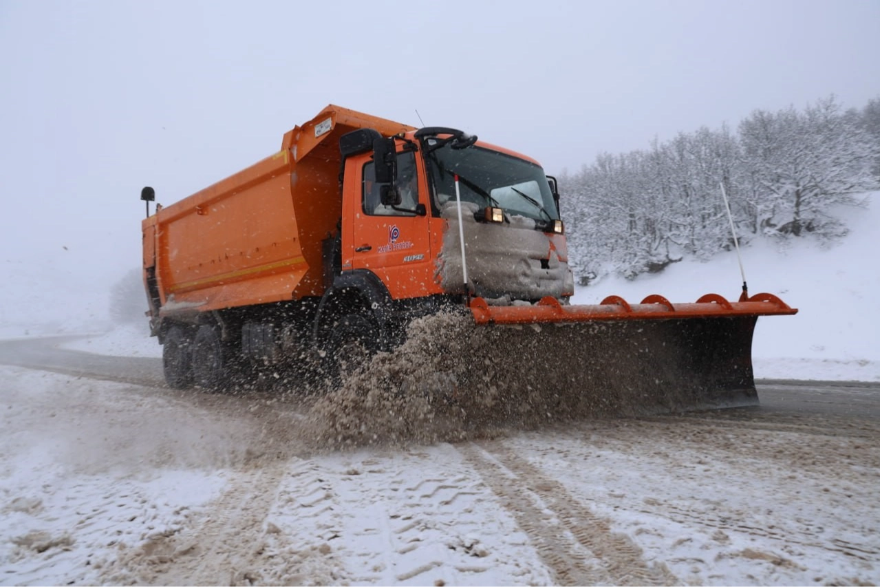 Sivas’ta 158 yerleşim yolu ulaşıma kapandı