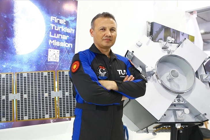 İlk Türk astronotu deneye başladı