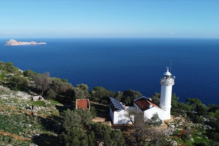 Gelidonya Feneri'ne yaz kış yoğun ilgi