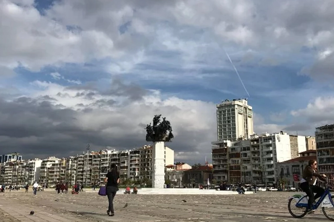 İzmir'de bugün hava nasıl olacak? İşte saatlik hava durumu 23.01.2024