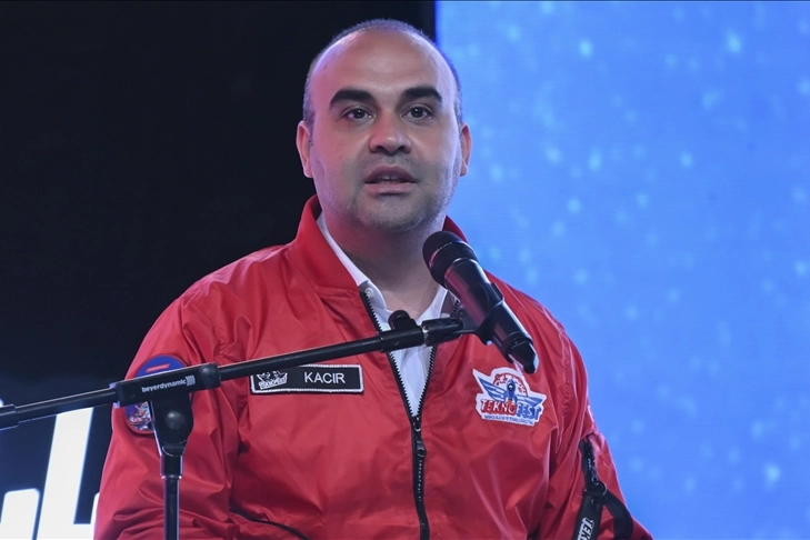 Mehmet Fatih Kacır: 600 milyar doları aşan uzay ekonomisinden daha fazla pay alacağız haberinin görseli