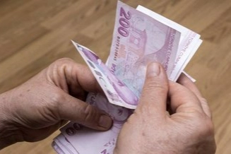 Başkan Soyer’den emekliye destek müjdesi haberinin görseli