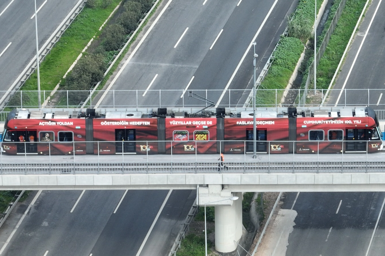 Çiğli Tramvayı ilk seferine başlıyor