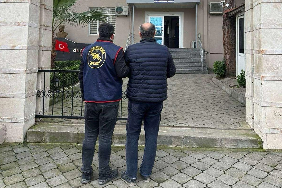 Manisa'da aranan şahıs yakalandı