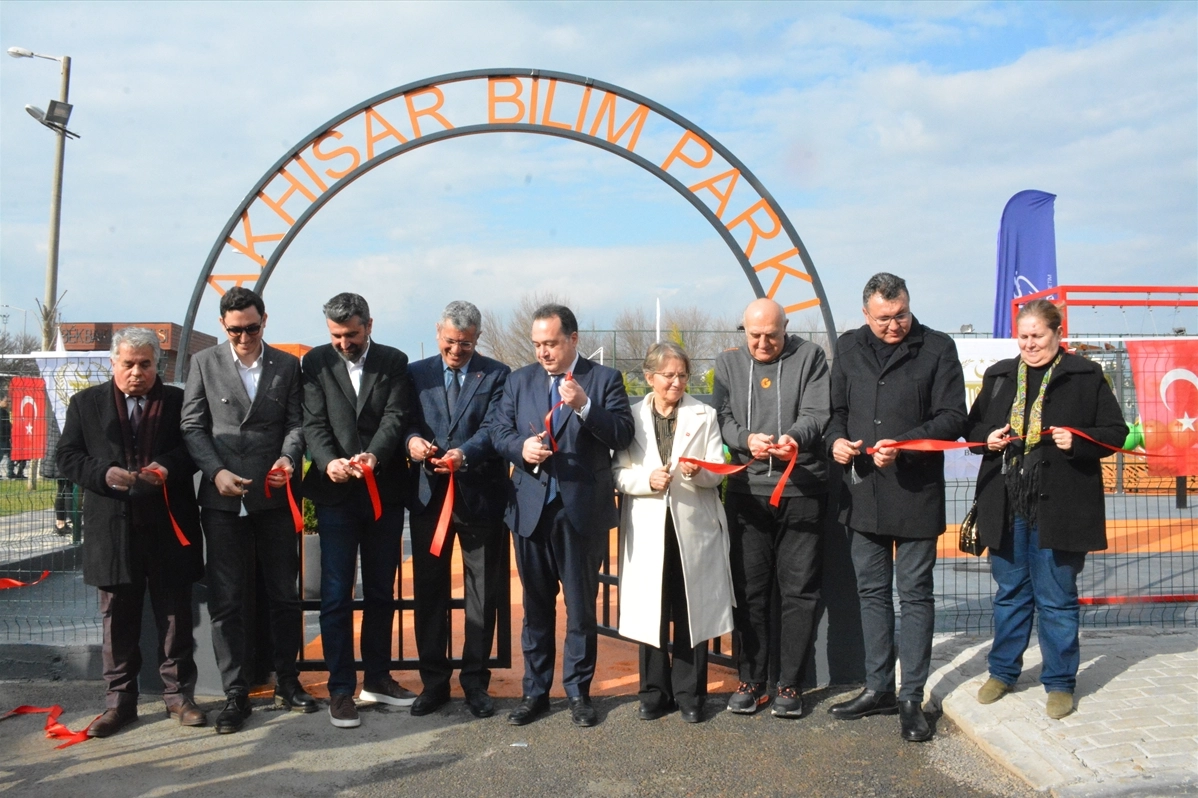 Manisa'da Bilim ve Enerji Parkı açıldı