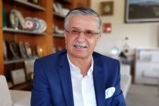 CHP Rize Merkez Belediye Başkan adayı Necati Topaloğlu kimdir? haberinin görseli