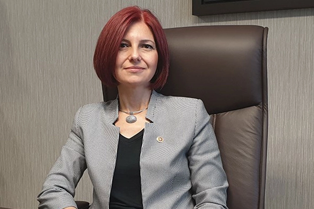 İstanbul Bahçelievler İlçe Belediye Başkan adayı Emine Gülizar Emecen kimdir? haberinin görseli