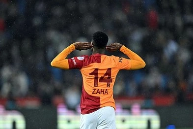 Aslanlar son nefeste zirveye tutundu: Galatasaray - Gaziantep FK : 2-1 haberinin görseli